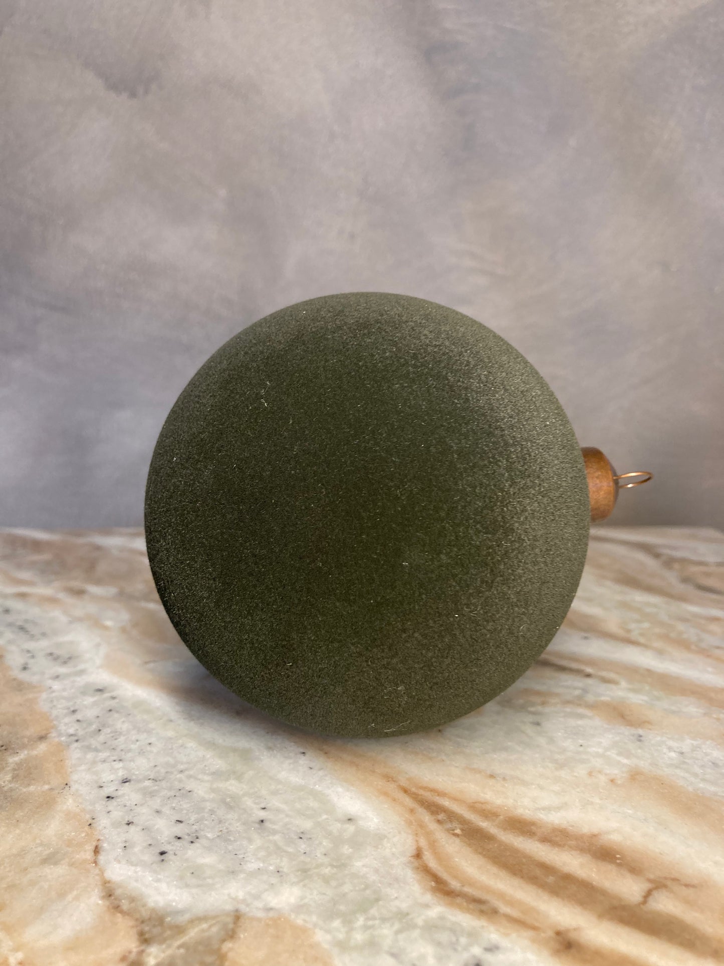 Pelota navideña grande