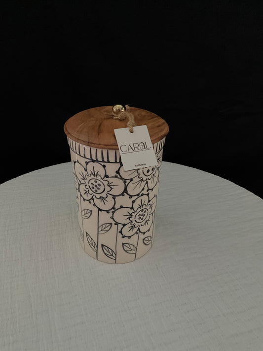 Recipiente de cerámica floreado