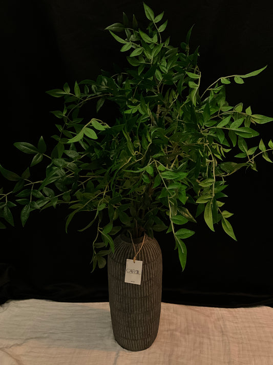 Jarrón con planta