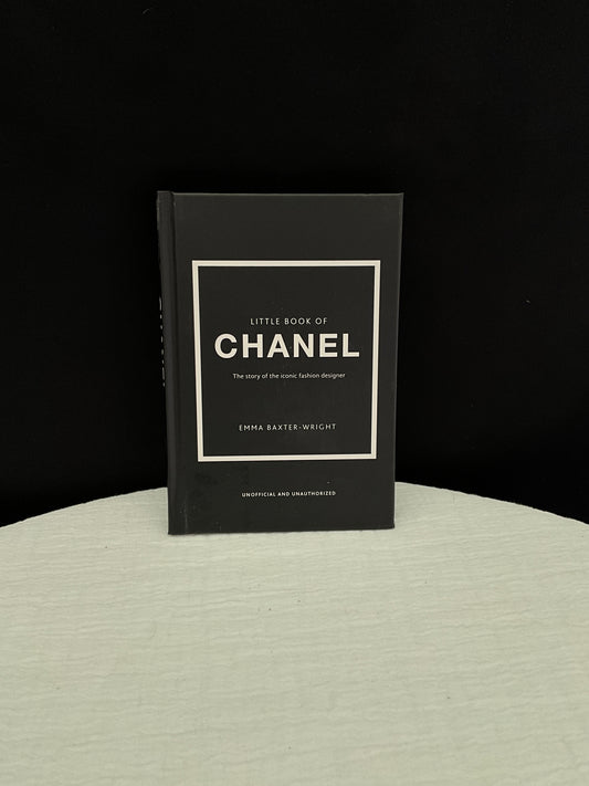 Libro decoración CHANNEL